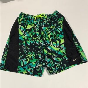 Nike Green and Black Swim Board Shorts with Dynamic Pattern - Boys Large - 4202‎